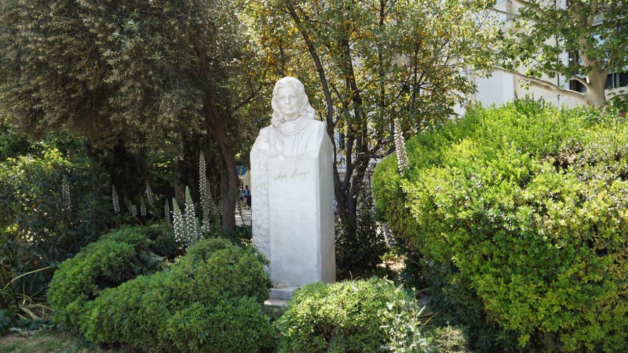 ★ Plaka, Center Of All Greek Legends ★ Athens Ngoại thất bức ảnh